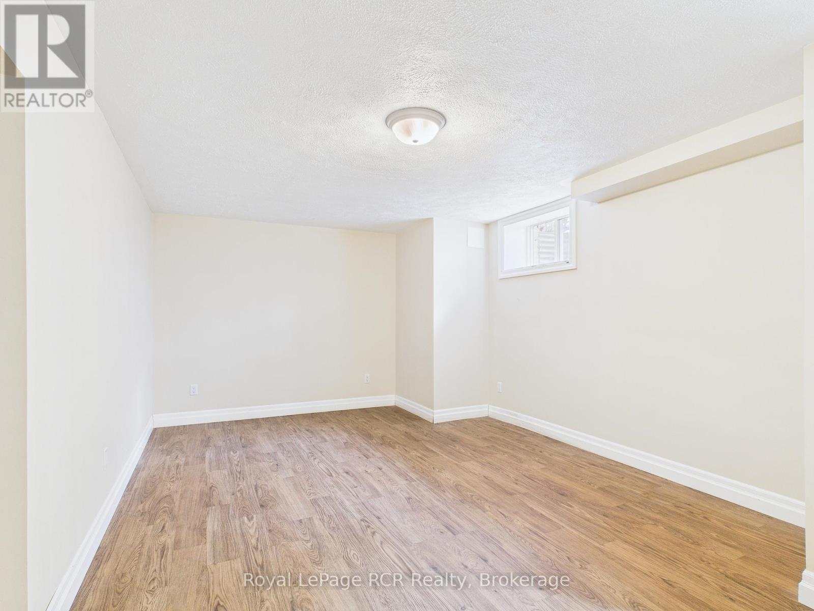 525 4th Avenue W, Owen Sound, Ontario  N4K 4V3 - Photo 43 - X12792868