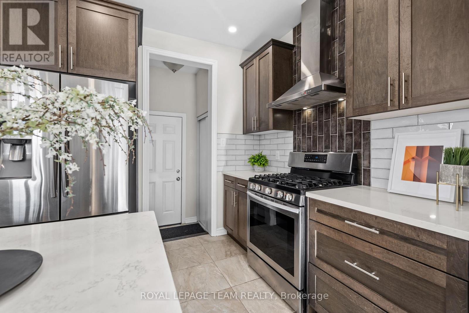 1001 Shimmerton Circle, Ottawa, Ontario  K2M 0L4 - Photo 10 - X12792818