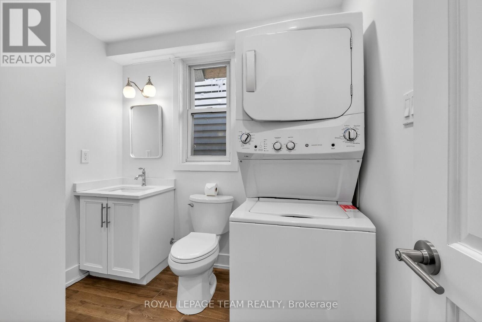 2 - 169 Florence Street, Ottawa, Ontario  K1R 5N3 - Photo 16 - X12792880