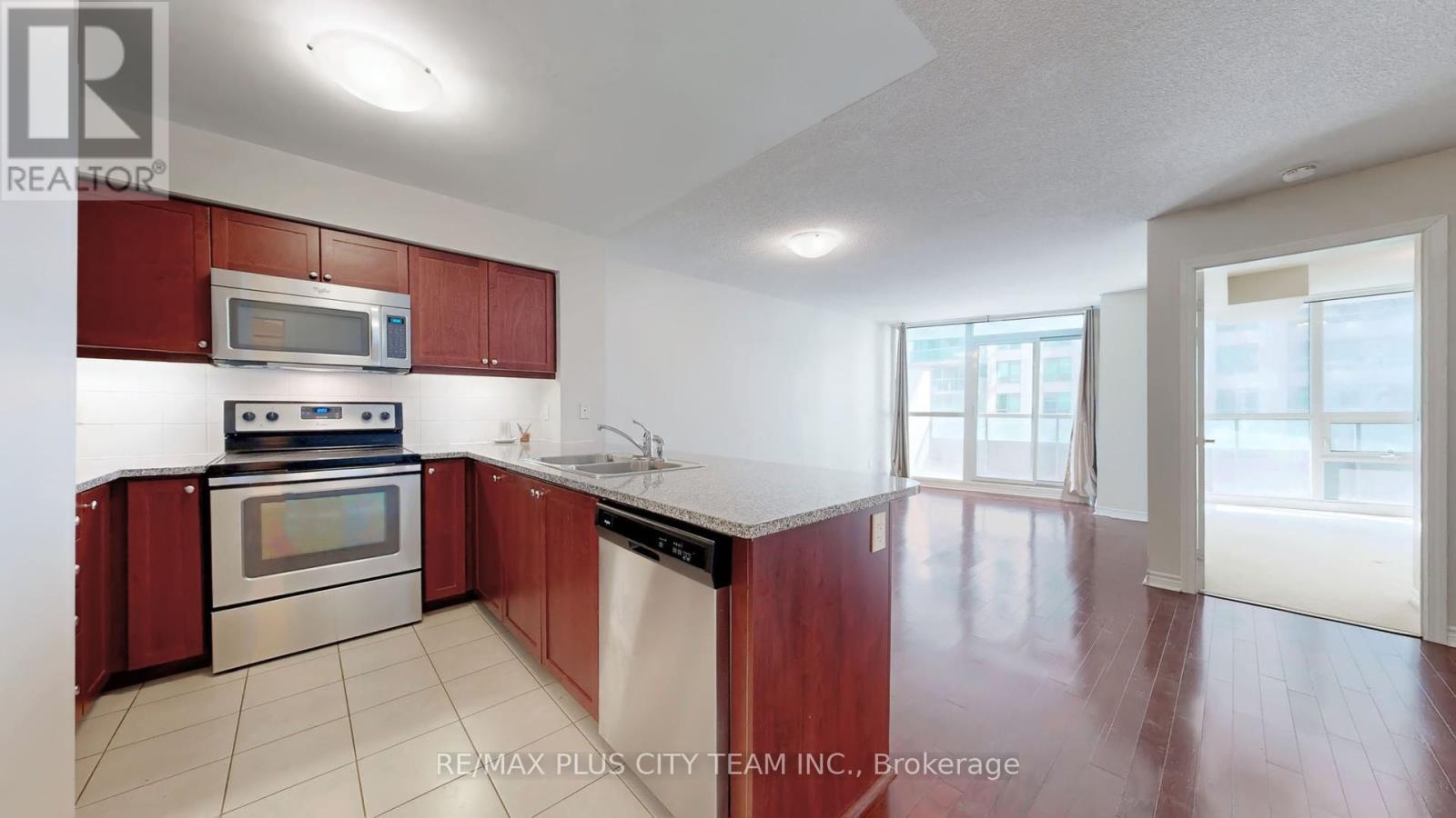 812 - 19 Grand Trunk Crescent, Toronto, Ontario  M5J 3A3 - Photo 11 - C12779288