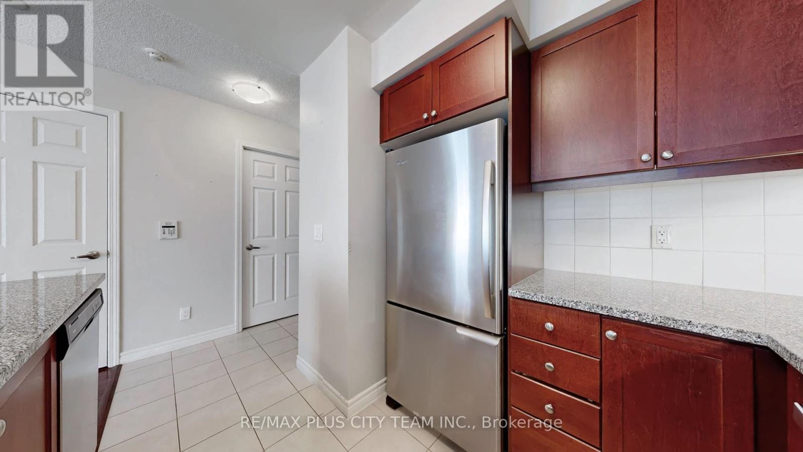 812 - 19 Grand Trunk Crescent, Toronto, Ontario  M5J 3A3 - Photo 12 - C12779288