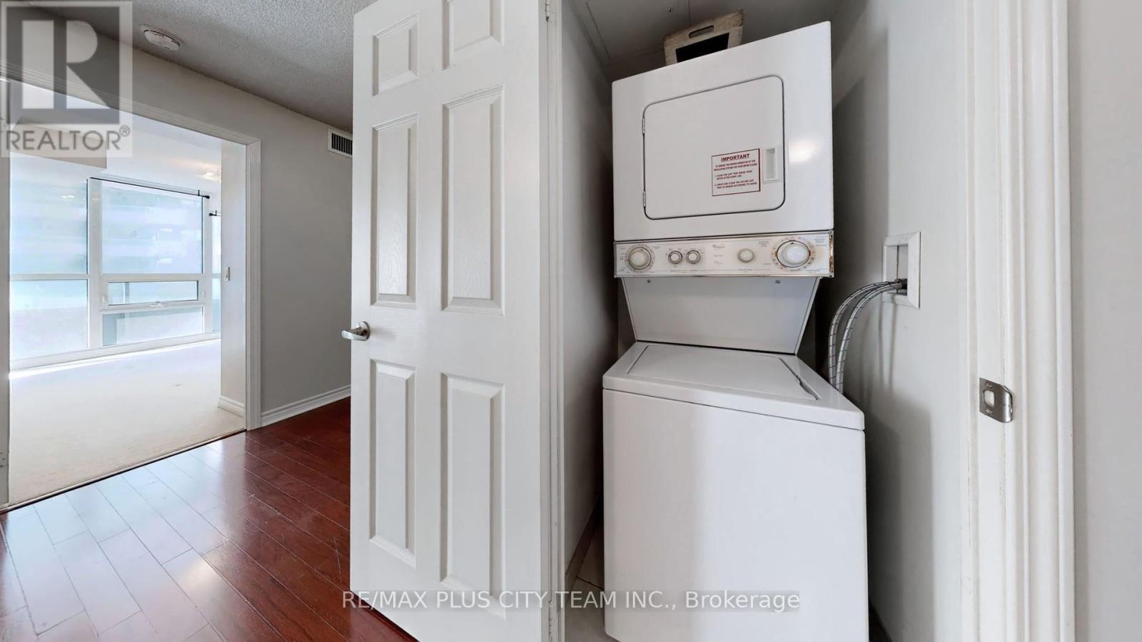 812 - 19 Grand Trunk Crescent, Toronto, Ontario  M5J 3A3 - Photo 22 - C12779288