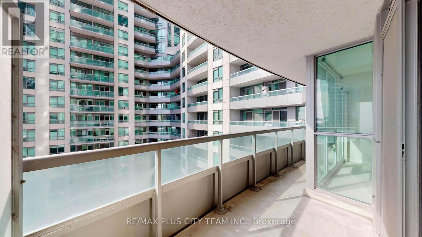 812 - 19 Grand Trunk Crescent, Toronto, Ontario  M5J 3A3 - Photo 24 - C12779288