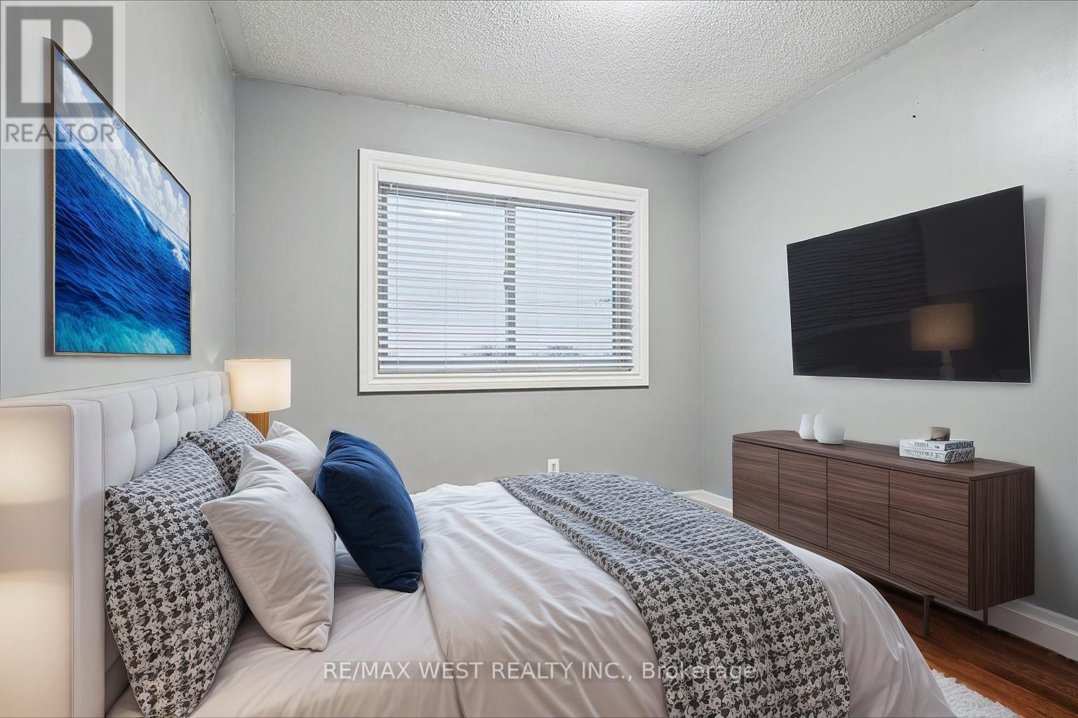 100 Candlebrook Drive, Whitby (Pringle Creek), Ontario  L1R 2V7 - Photo 7 - E12790688