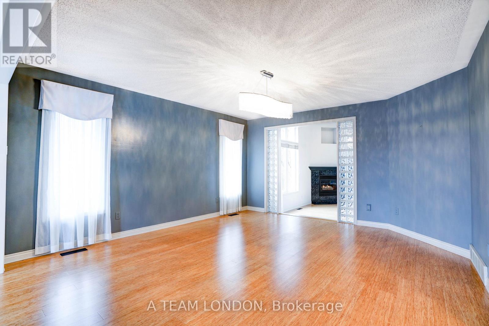 15 Bayside Court, London East, Ontario  N5Y 5M6 - Photo 10 - X12720882