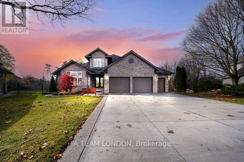 15 BAYSIDE COURT, London East, Ontario