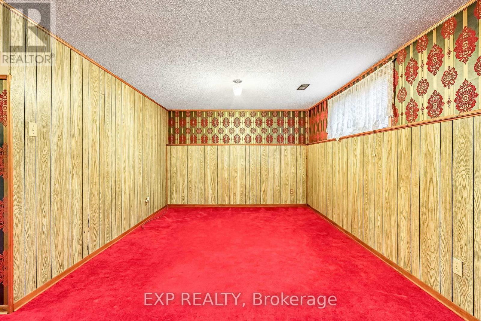 Photo 27 of 44 for 73 Alayne Crescent