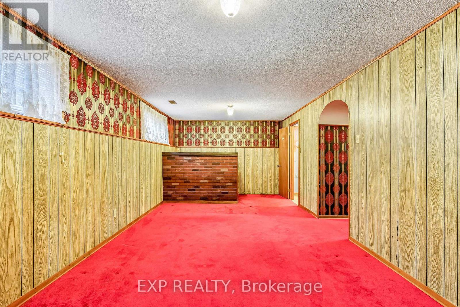 Photo 29 of 44 for 73 Alayne Crescent