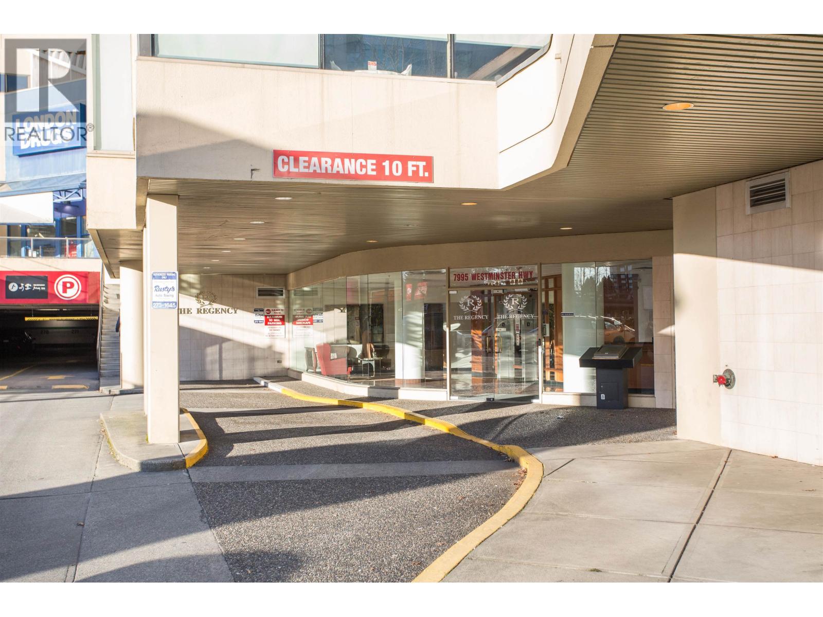 801 7995 Westminster Highway, Richmond, British Columbia  V6X 3Y5 - Photo 3 - R3090216