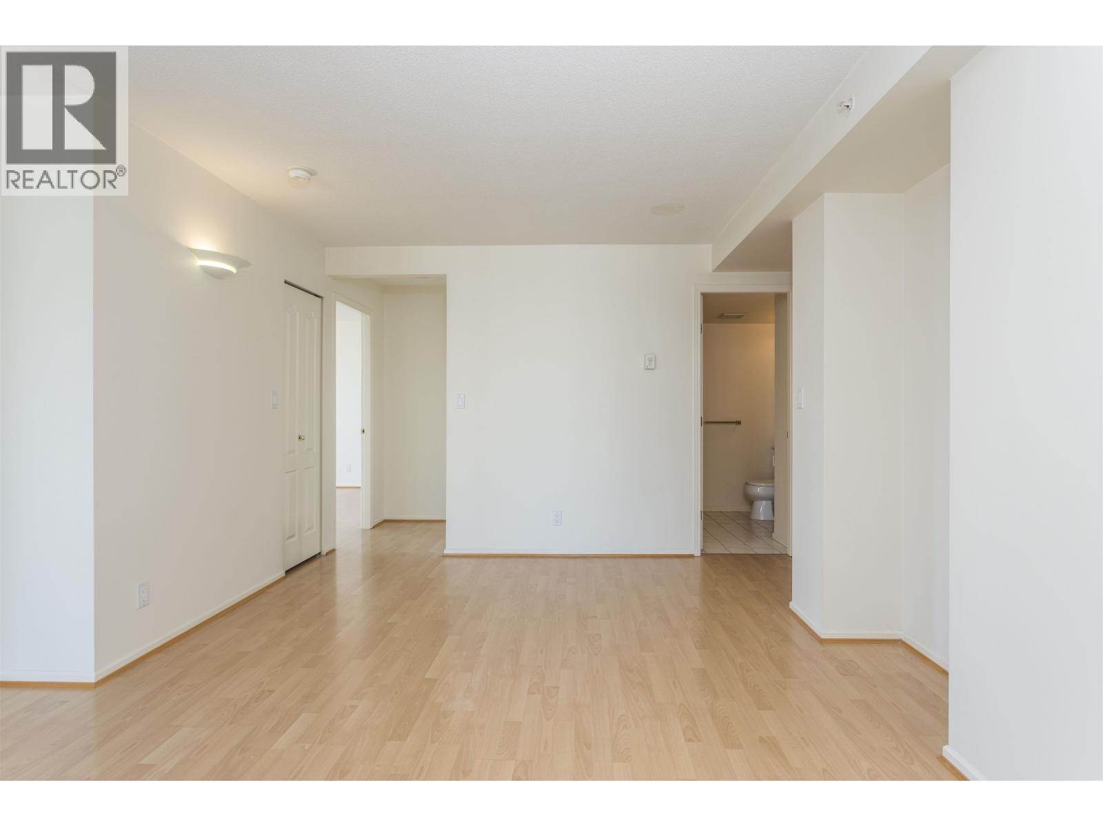 801 7995 Westminster Highway, Richmond, British Columbia  V6X 3Y5 - Photo 6 - R3090216