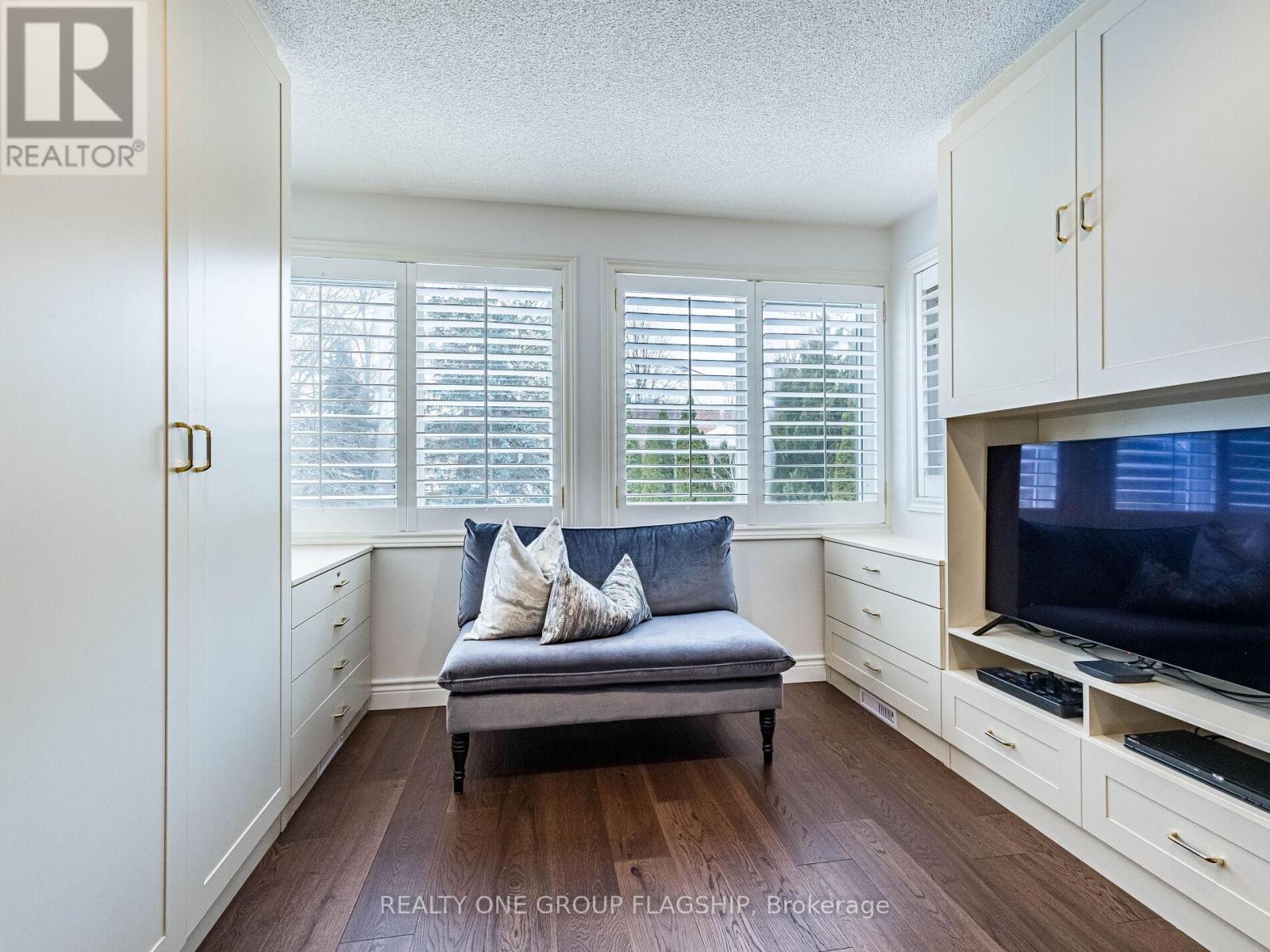 5290 Hilton Court, Mississauga, Ontario  L5M 5B5 - Photo 34 - W12779020