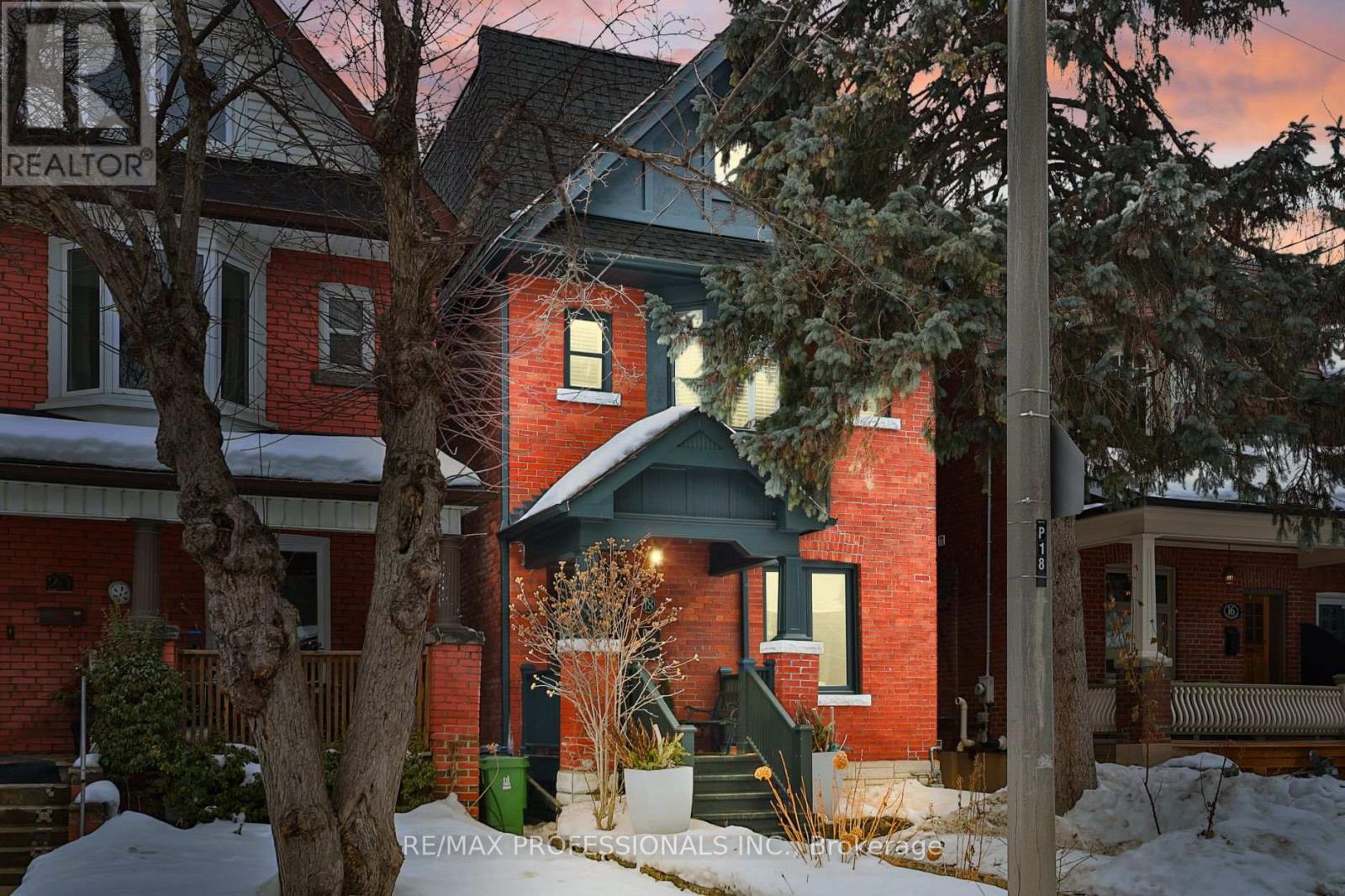 18 Constance Street, Toronto, Ontario  M6R 1S4 - Photo 42 - W12792090