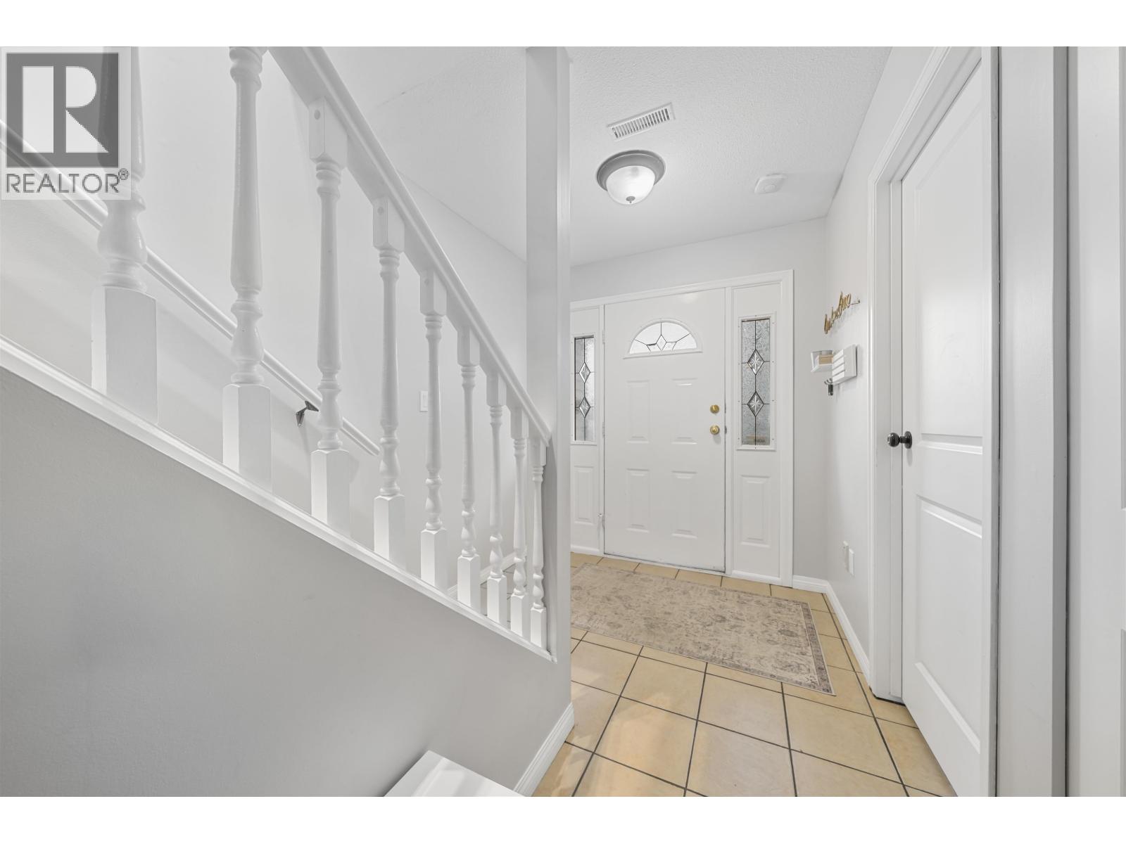 21157 Stonehouse Avenue, Maple Ridge, British Columbia  V2X 9Y7 - Photo 6 - R3090223