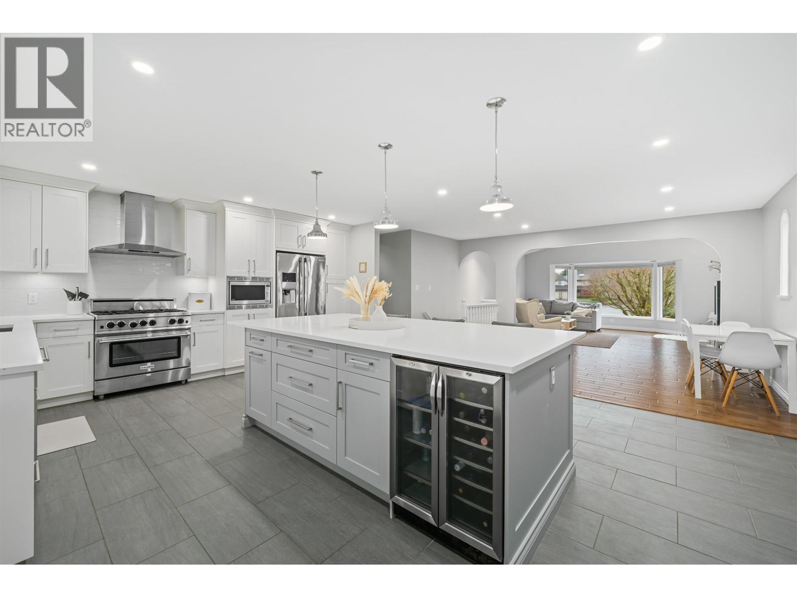 21157 Stonehouse Avenue, Maple Ridge, British Columbia  V2X 9Y7 - Photo 9 - R3090223