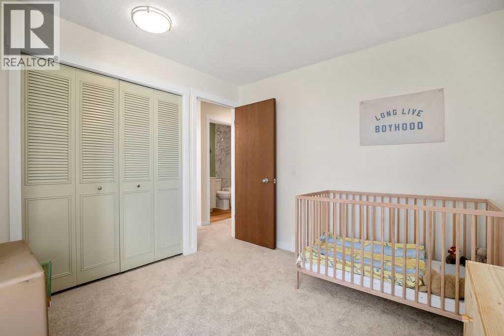 220 Scenic Way Nw, Calgary, Alberta  T3L 1B8 - Photo 19 - A2285871