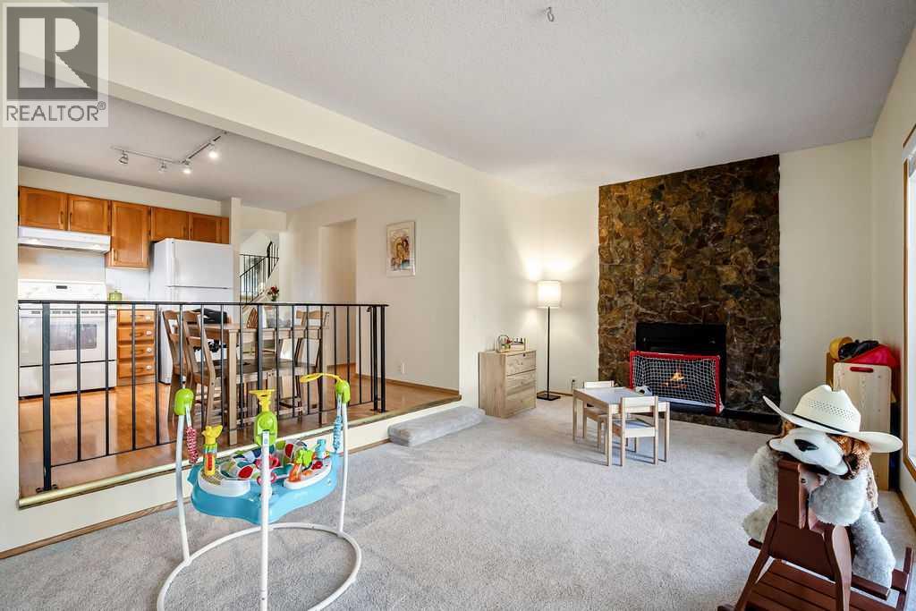 220 Scenic Way Nw, Calgary, Alberta  T3L 1B8 - Photo 15 - A2285871