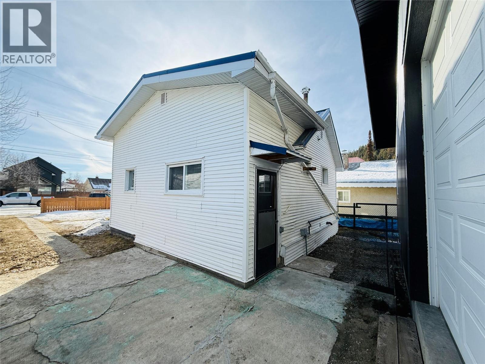 367 Fortier Street, Kimberley, British Columbia V1A 1N4 - Photo 5 - 10373599