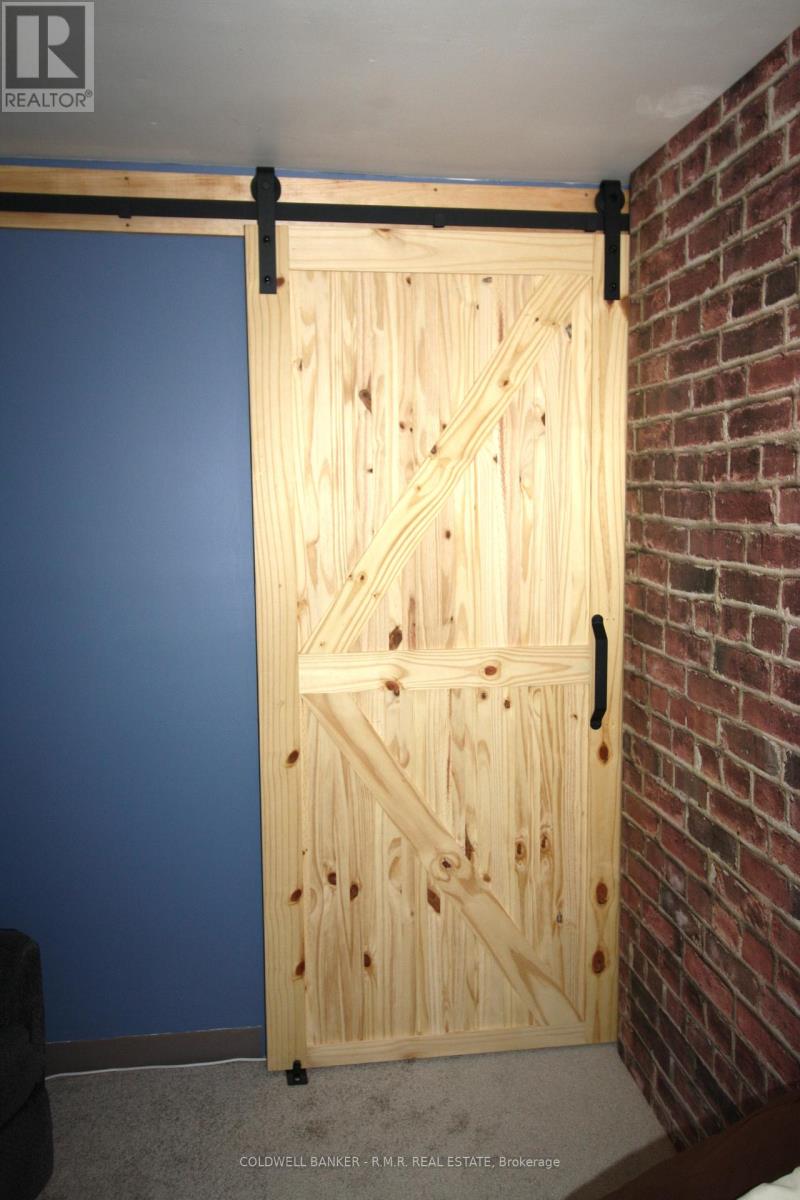 7 Leaf Street, Kawartha Lakes (Fenelon), Ontario  K0M 1L0 - Photo 10 - X12792780