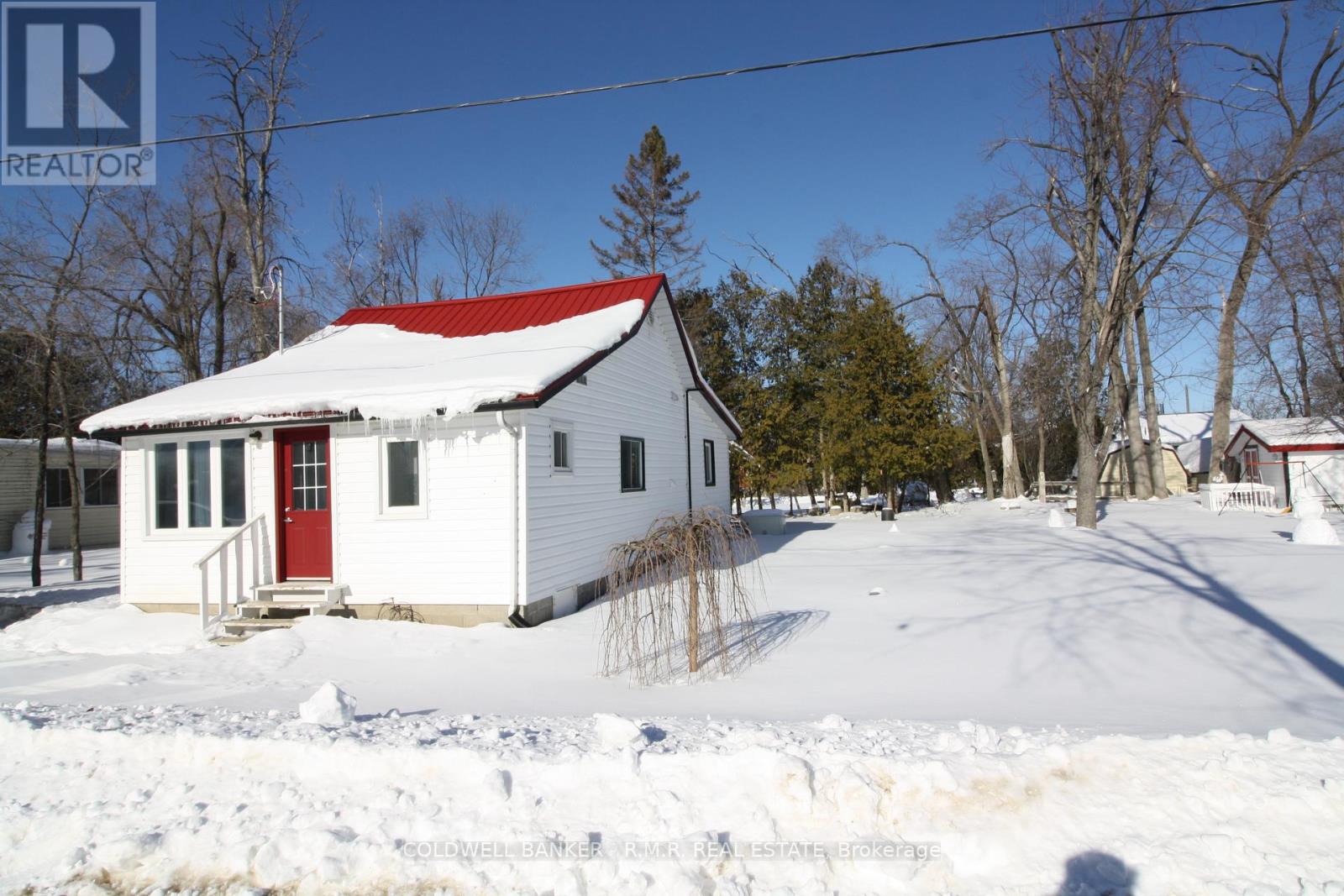 7 Leaf Street, Kawartha Lakes (Fenelon), Ontario  K0M 1L0 - Photo 12 - X12792780