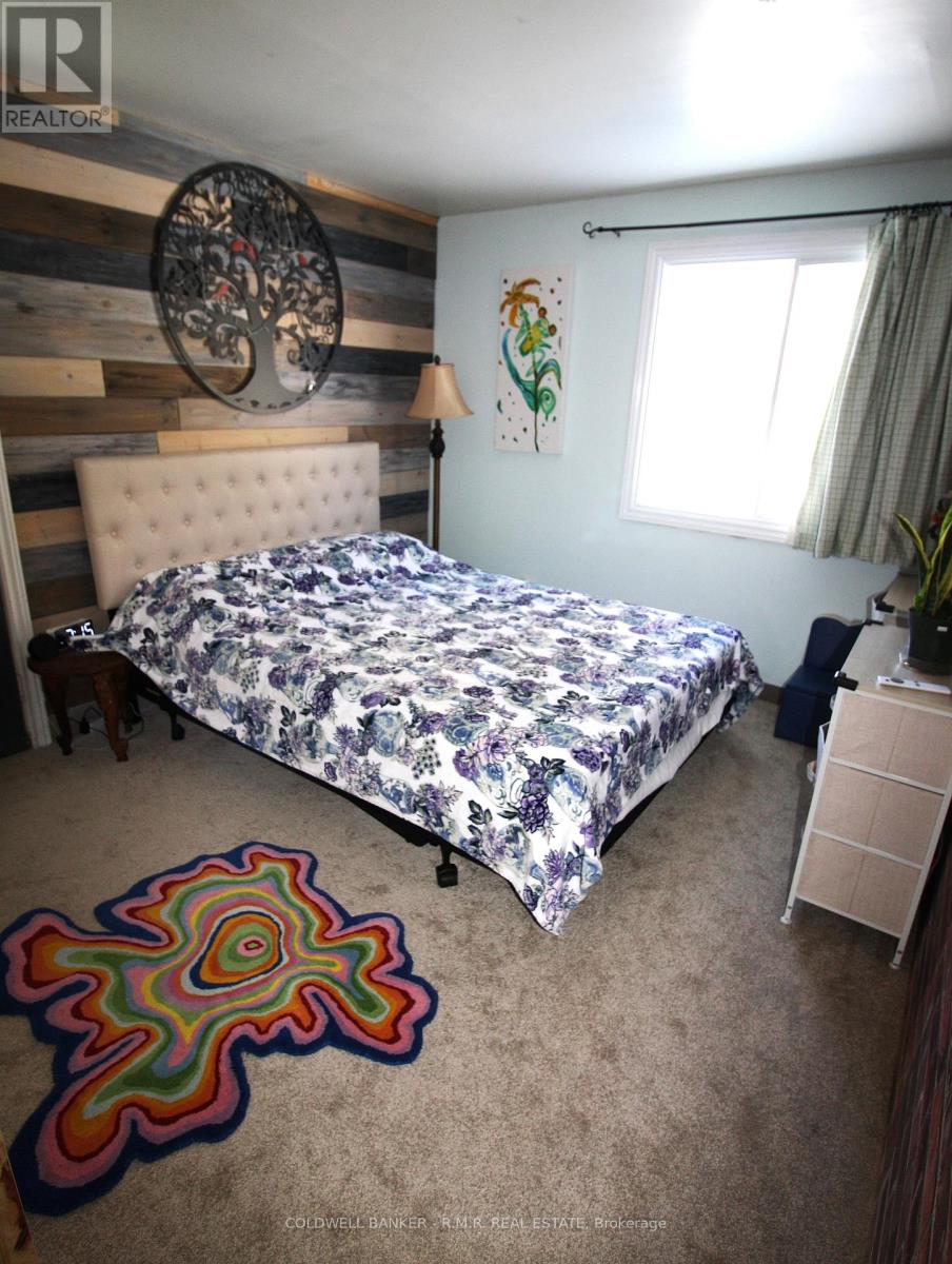 7 Leaf Street, Kawartha Lakes (Fenelon), Ontario  K0M 1L0 - Photo 7 - X12792780