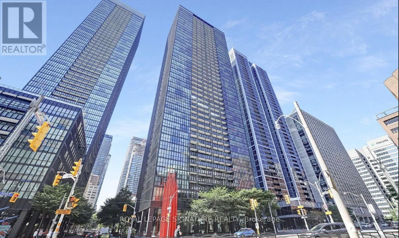 410 - 110 CHARLES STREET E, Toronto, Ontario