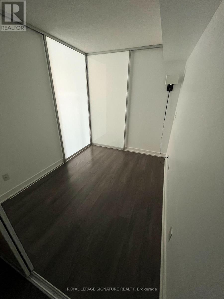 410 - 110 Charles Street E, Toronto, Ontario  M4Y 1T5 - Photo 9 - C12792762