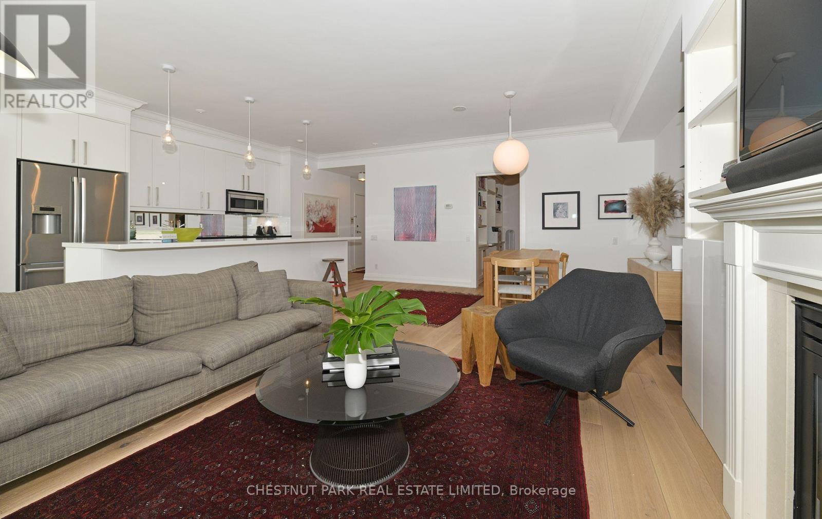 801 - 20 Scrivener Square, Toronto, Ontario  M4W 3X9 - Photo 5 - C12792764