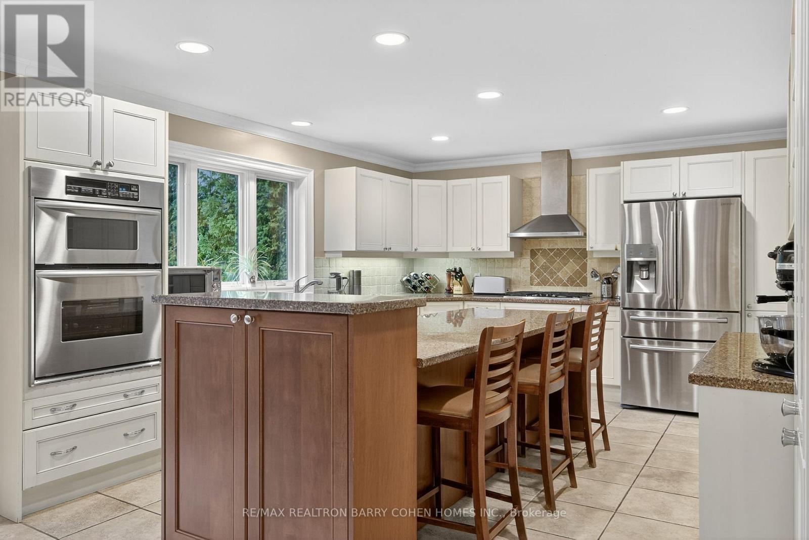 84 Truman Road, Toronto, Ontario  M2L 2L6 - Photo 12 - C12792772