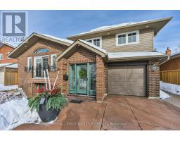 185 SLOANE AVENUE, Toronto, Ontario