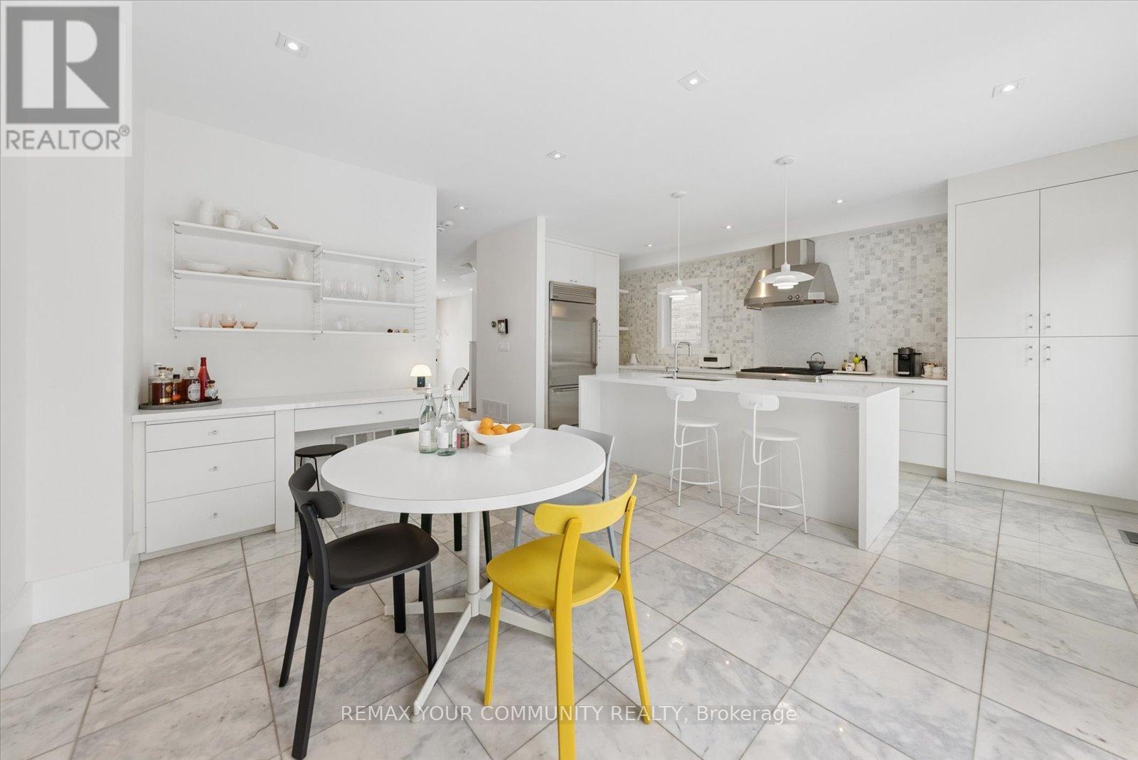 498 Melrose Avenue, Toronto, Ontario  M5M 2A2 - Photo 17 - C12792886