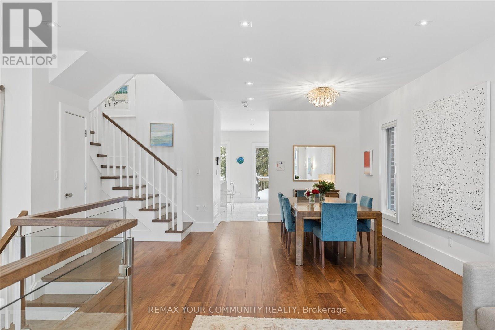 498 Melrose Avenue, Toronto, Ontario  M5M 2A2 - Photo 9 - C12792886