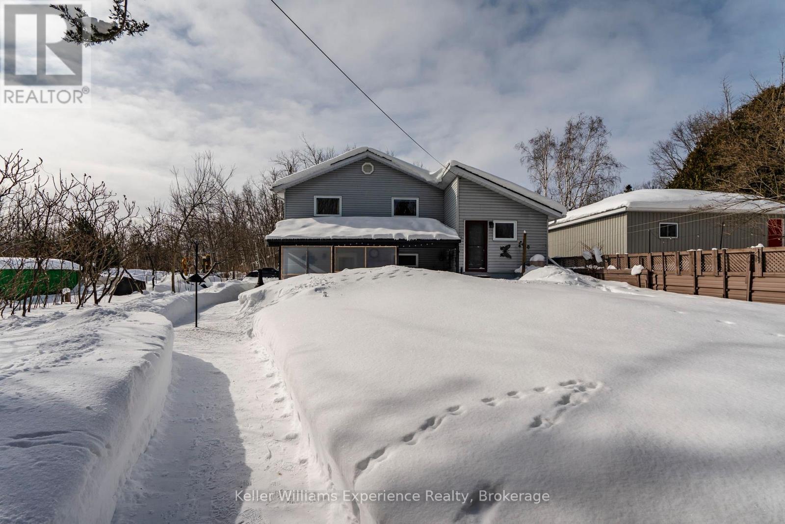 329 & 331 Browns Line, Tay, Ontario  L0K 2C0 - Photo 36 - S12792820