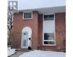 122 - 150 GATESHEAD CRESCENT, Hamilton, Ontario