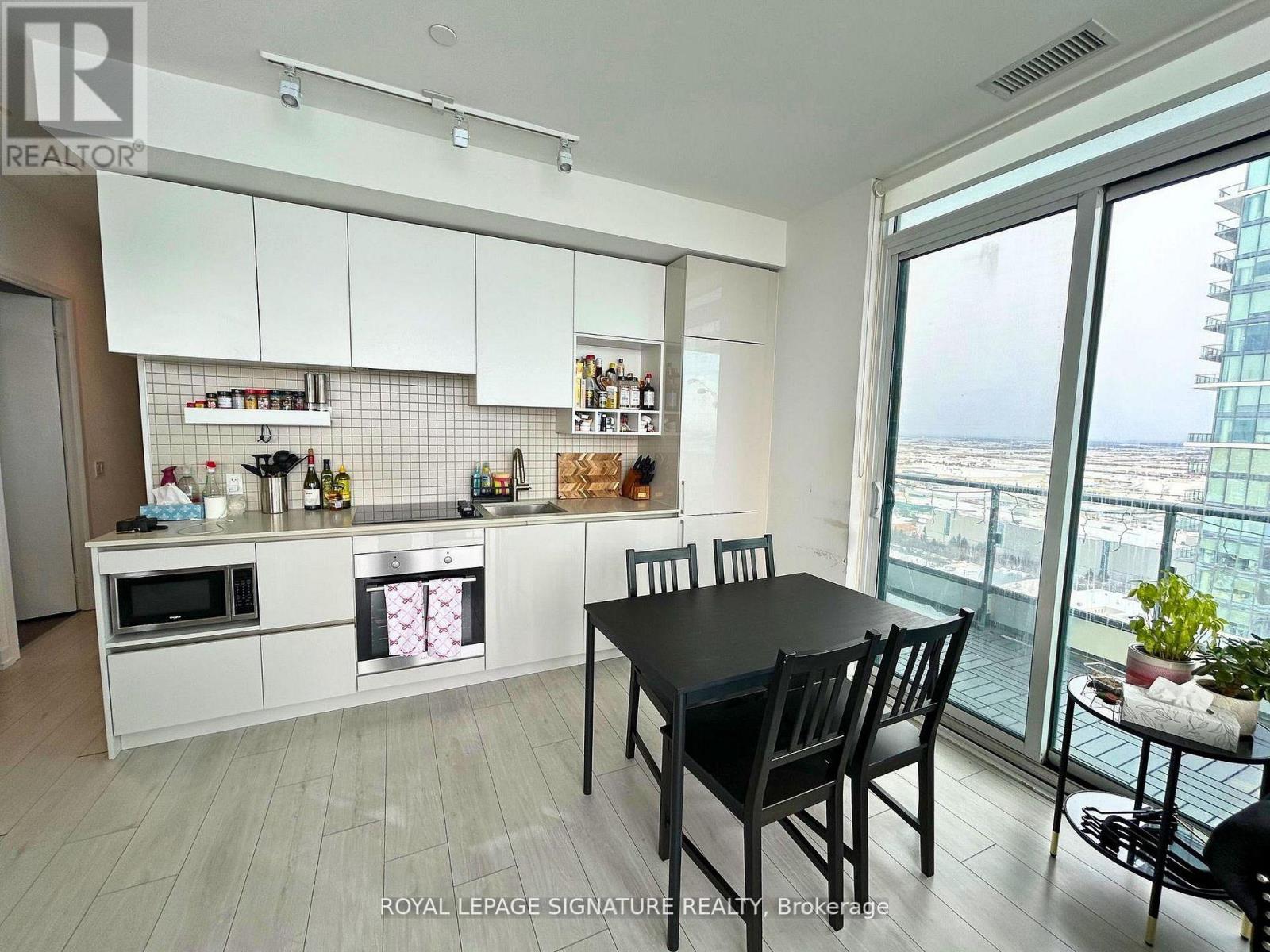 3206 - 950 Portage Parkway, Vaughan, Ontario  L4K 0J7 - Photo 10 - N12792802