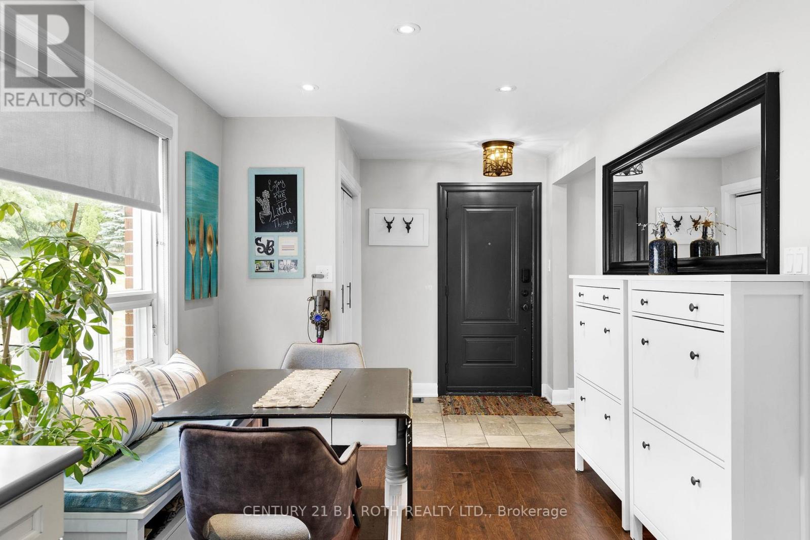 14 St Vincent Street, Barrie (North Shore), Ontario  L4M 3Y2 - Photo 6 - S12792756