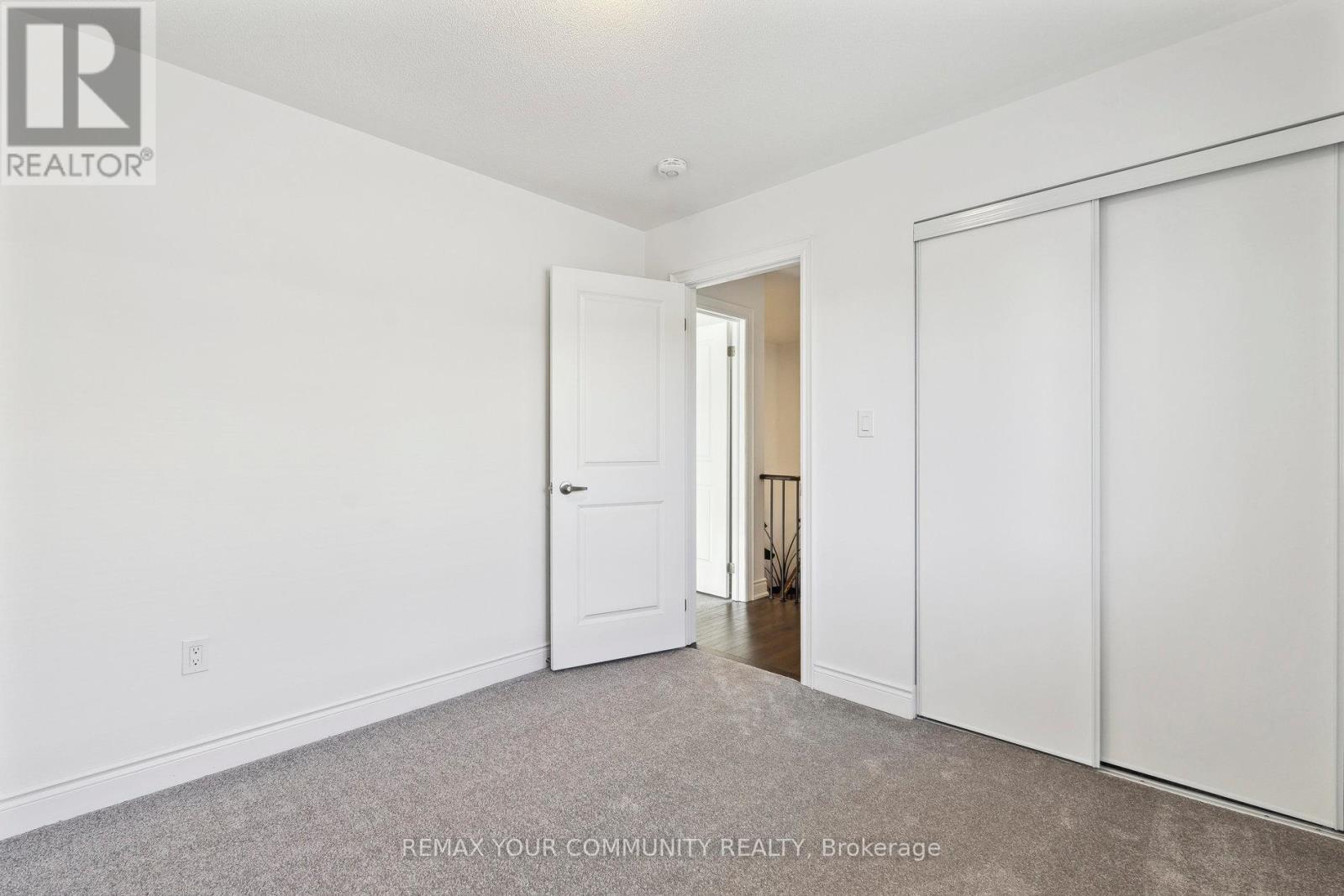 9 Lisa Street, Wasaga Beach, Ontario  L9Z 0K9 - Photo 30 - S12792786