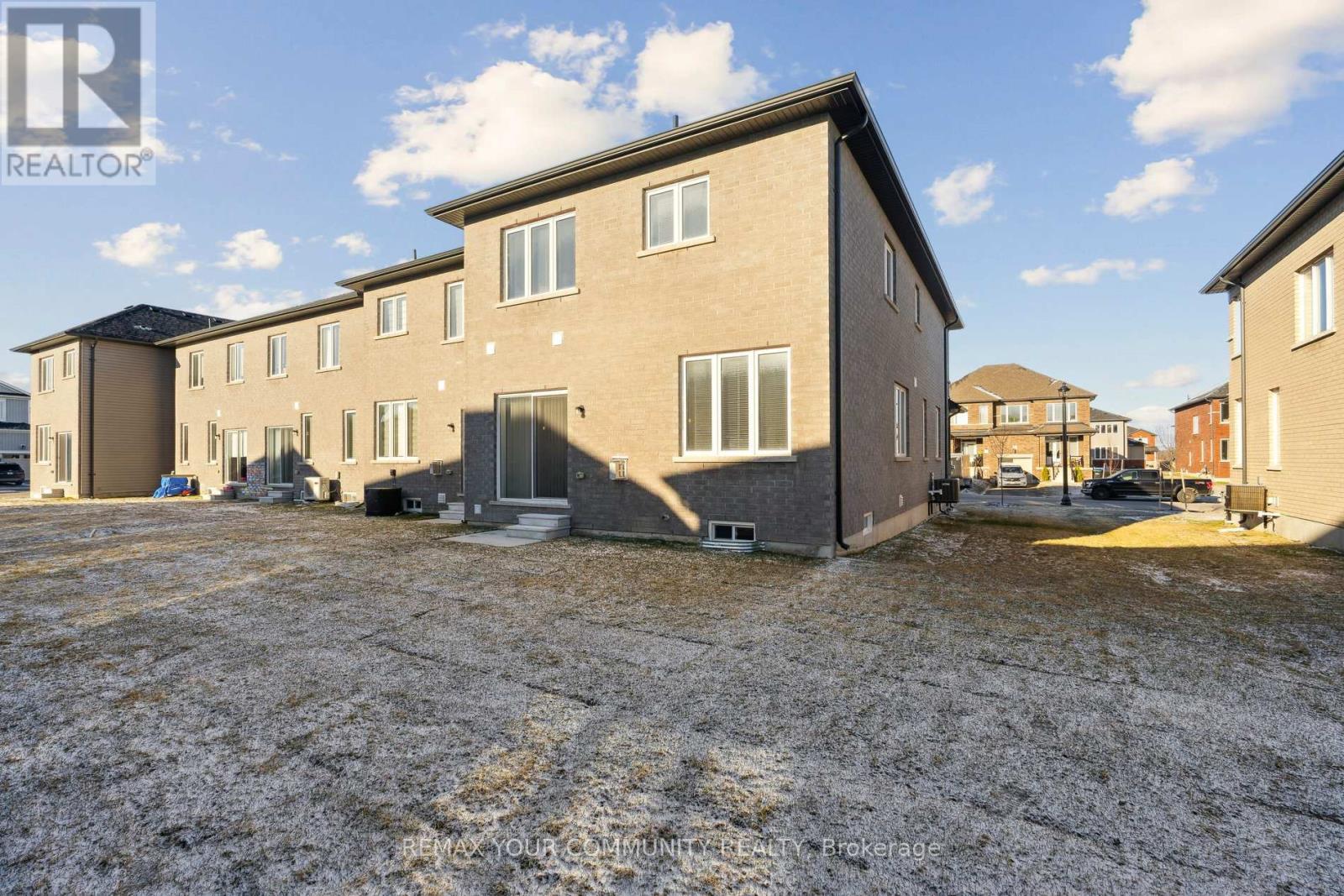 9 Lisa Street, Wasaga Beach, Ontario  L9Z 0K9 - Photo 43 - S12792786