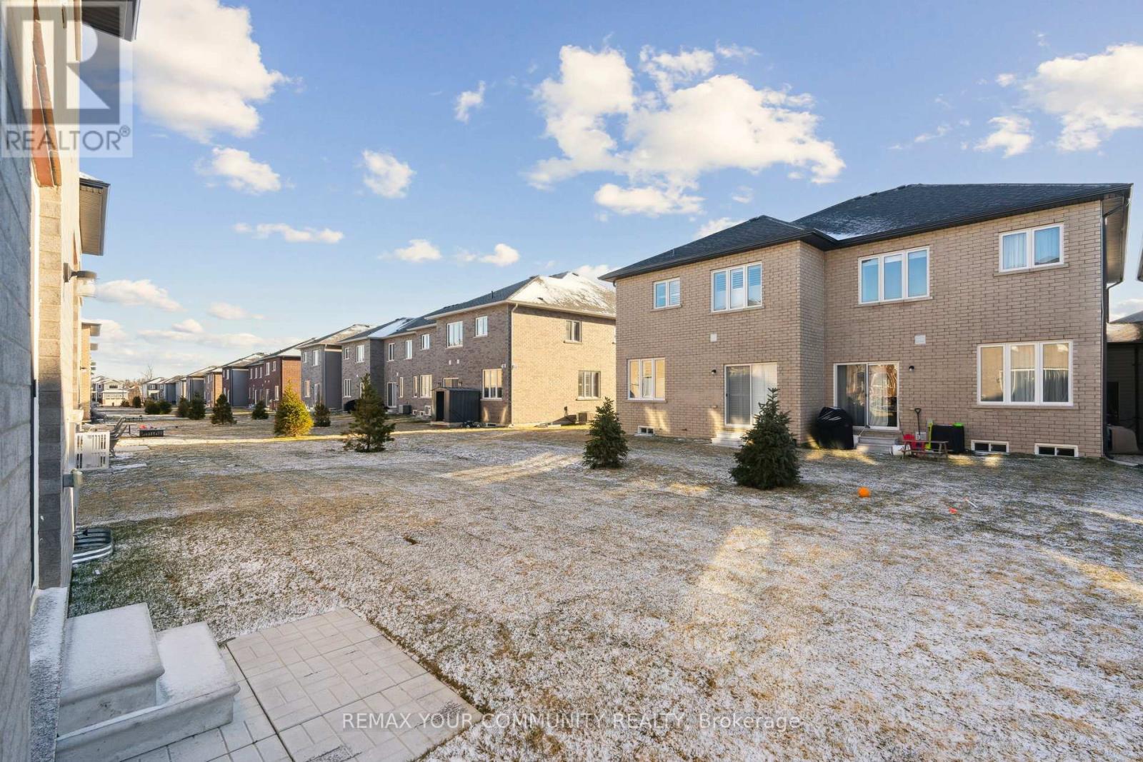 9 Lisa Street, Wasaga Beach, Ontario  L9Z 0K9 - Photo 45 - S12792786