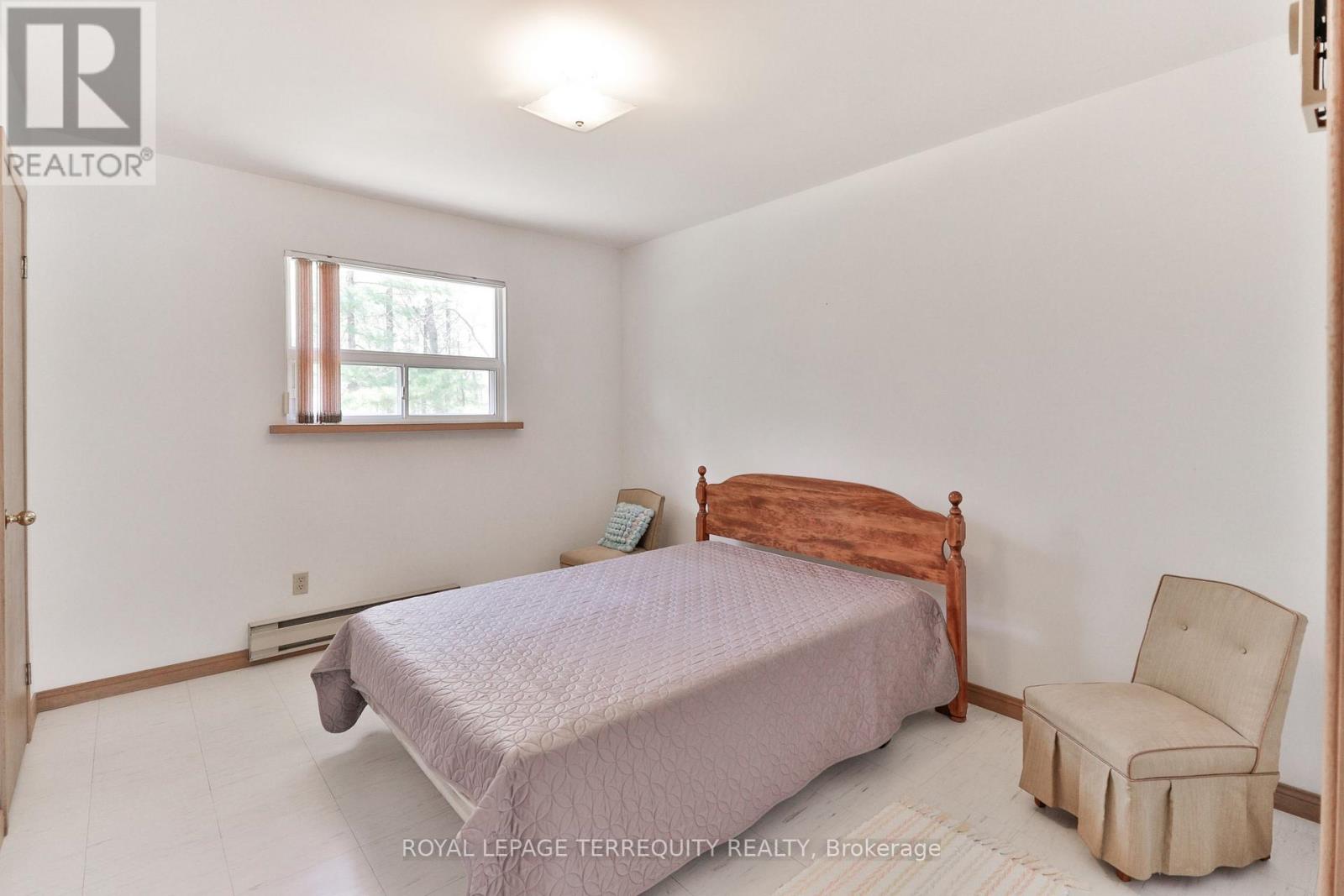 46 Stocco Circle, Tiny, Ontario  L0L 2T0 - Photo 10 - S12792830