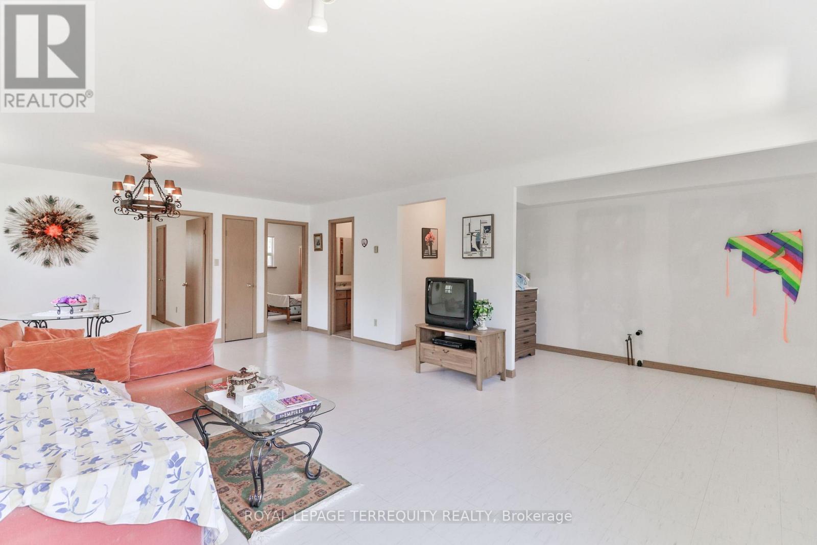 46 Stocco Circle, Tiny, Ontario  L0L 2T0 - Photo 14 - S12792830