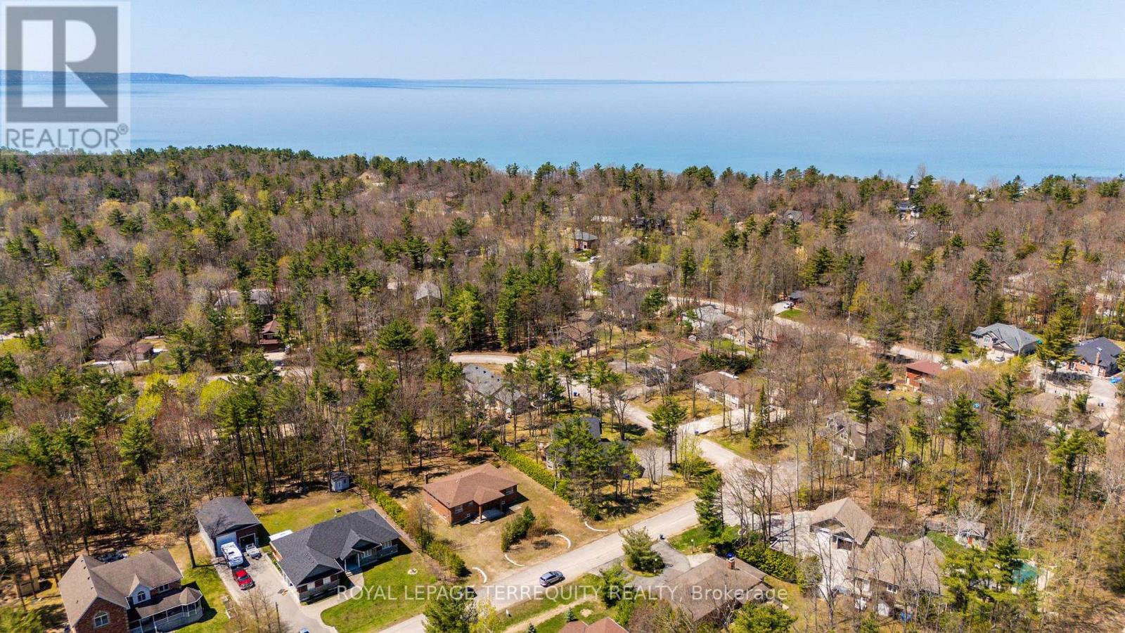 46 Stocco Circle, Tiny, Ontario  L0L 2T0 - Photo 30 - S12792830