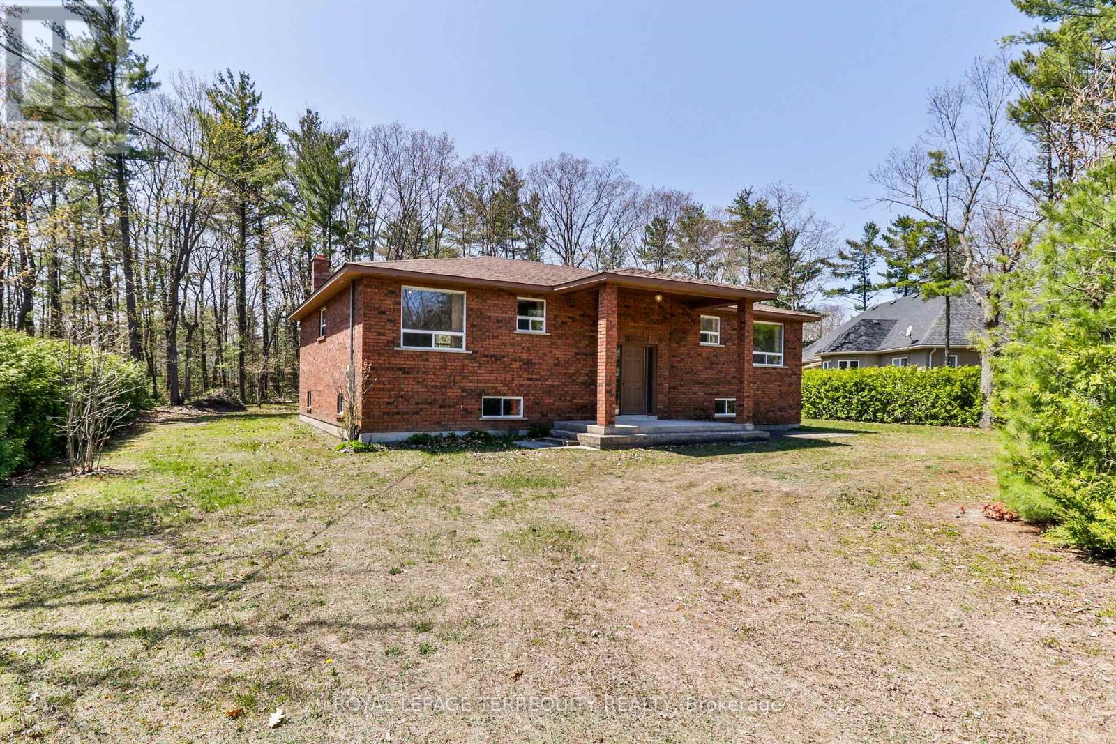 46 Stocco Circle, Tiny, Ontario  L0L 2T0 - Photo 35 - S12792830