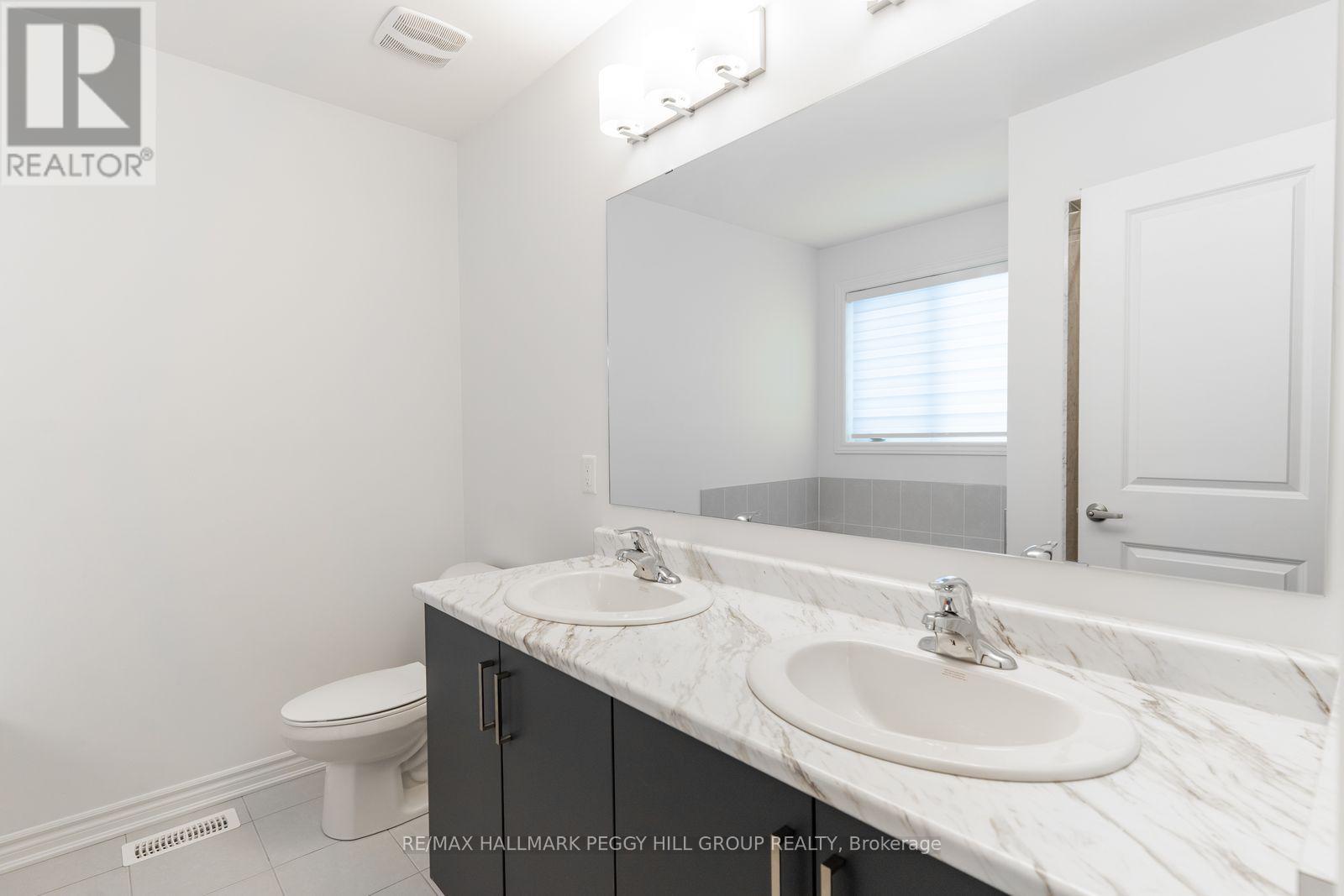 244 Mckenzie Drive, Clearview, Ontario  L0M 1S0 - Photo 7 - S12792874