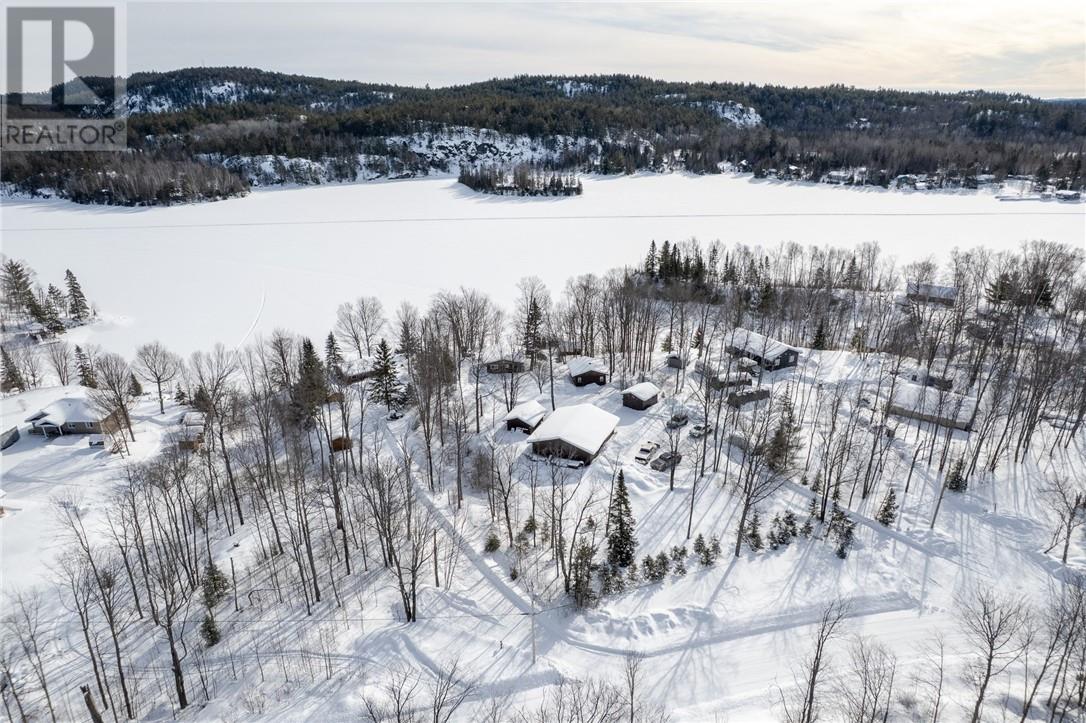 700 Bayline Drive, Mckerrow, Ontario