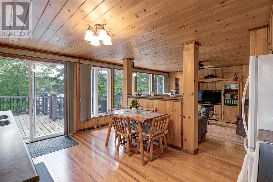 700 Bayline Drive, Mckerrow, Ontario  P0P 1M0 - Photo 10 - 2126463