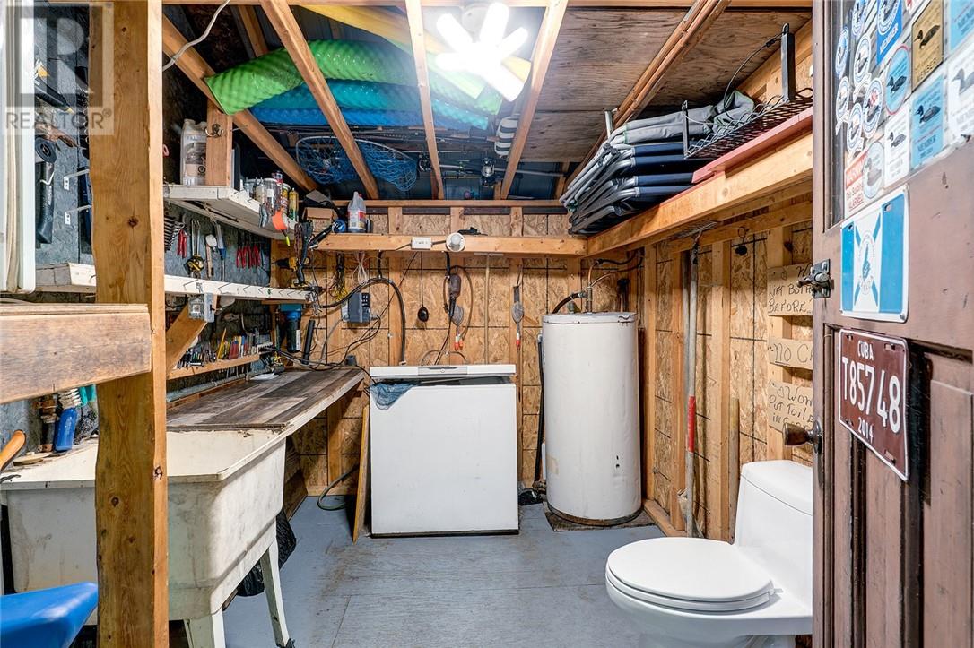 700 Bayline Drive, Mckerrow, Ontario  P0P 1M0 - Photo 36 - 2126463