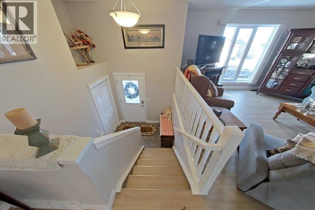 42 Valarosa Drive, Didsbury, Alberta  T0M 0W0 - Photo 12 - A2279455