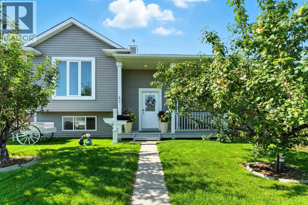 42 Valarosa Drive, Didsbury, Alberta