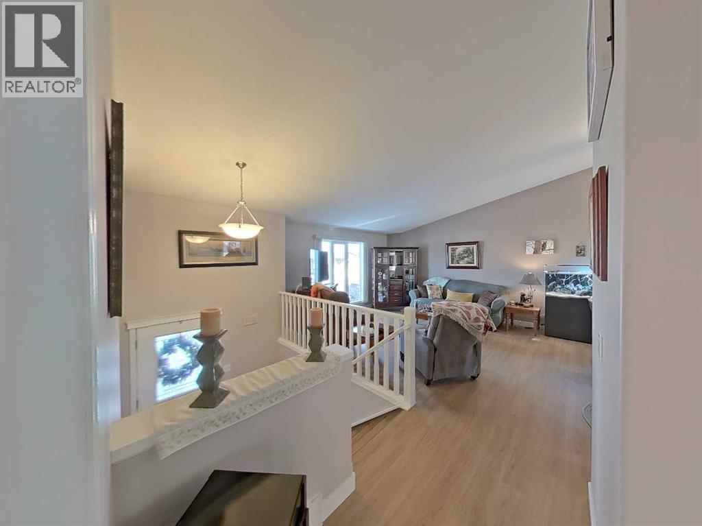 42 Valarosa Drive, Didsbury, Alberta  T0M 0W0 - Photo 21 - A2279455