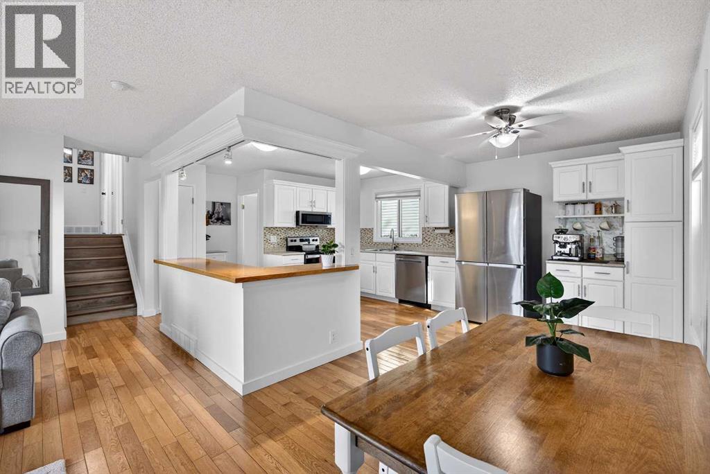 98 Ranch Glen Drive Nw, Calgary, Alberta  T3G 1E5 - Photo 8 - A2281100